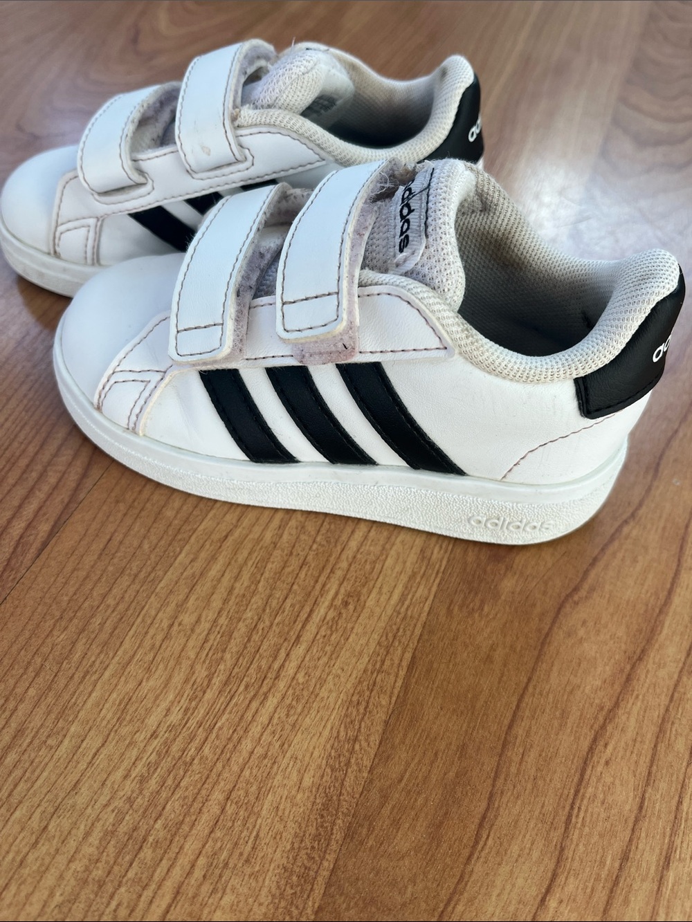 adidas Kids White and Black Velcro Strap Sneakers